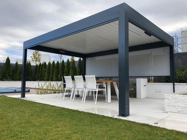 Free Standing Aluminum Pergola(2)